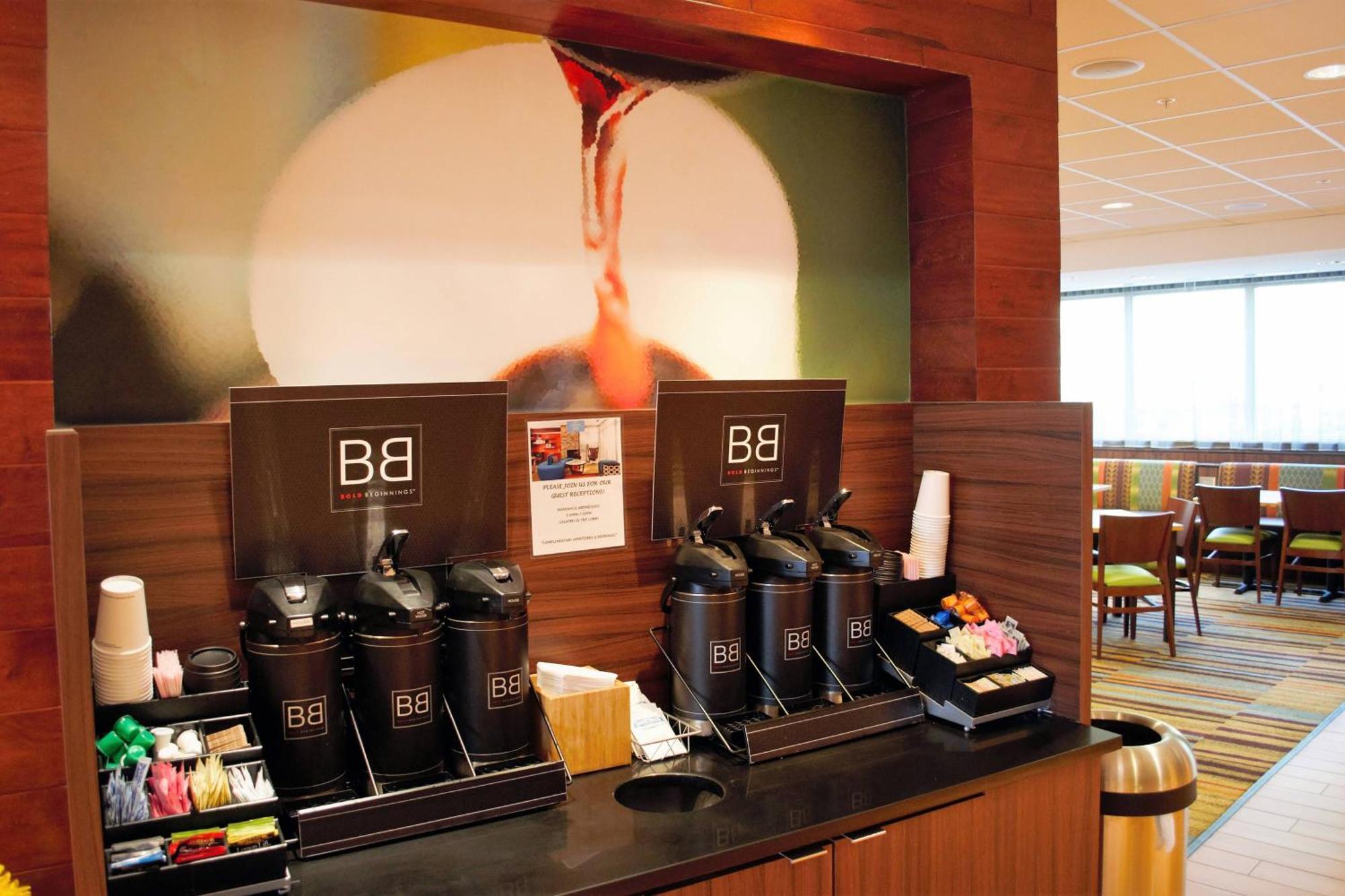 Fairfield Inn & Suites By Marriott Stroudsburg Bartonsville/Poconos מראה חיצוני תמונה