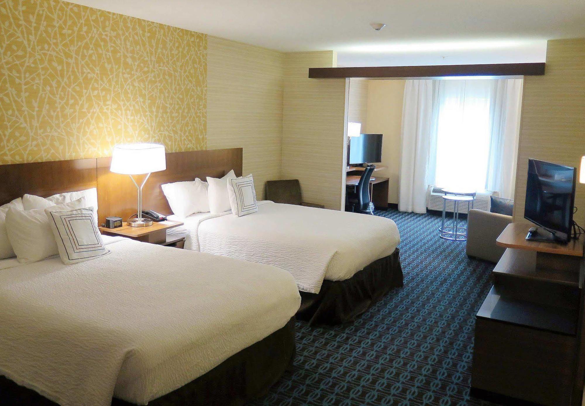 Fairfield Inn & Suites By Marriott Stroudsburg Bartonsville/Poconos מראה חיצוני תמונה